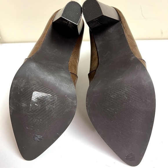 Penny Loves Kenny Women's Pupuper heel Chelsea Boot pointed toes distressed 10 - Picture 8 of 10